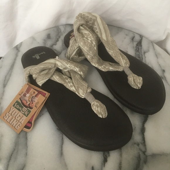 Sanuk Shoes Yoga Sling Cushioned Ankle Tie Sandal Flats Poshmark
